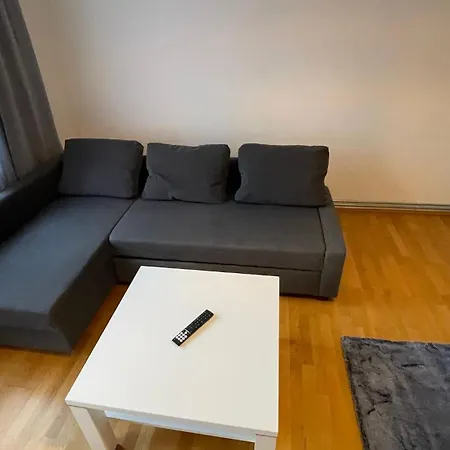 Junior Eleven Apartment