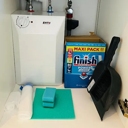 Junior Eleven Apartment